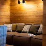 Le Mallet, Courmayeur, Alpine Homesuite Apartmanhotel 3*