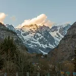 Le Mallet, Courmayeur, Alpine Homesuite Aparthotel 3*
