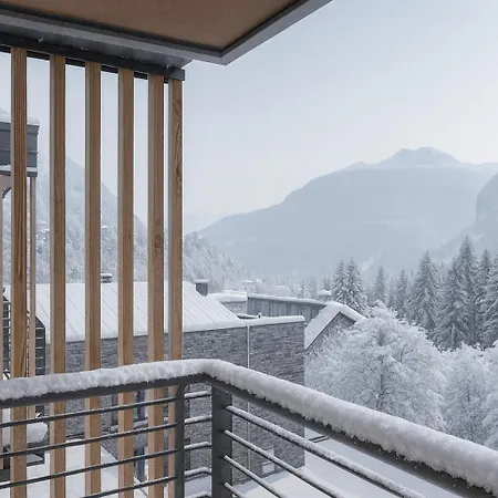 Le Mallet, Courmayeur, Alpine Homesuite Apartmanhotel 3*