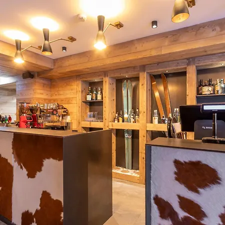 Le Mallet, Courmayeur, Alpine Homesuite Apartmanhotel Courmayeur