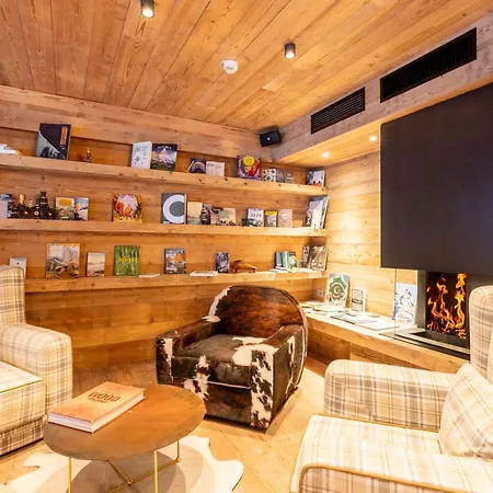 Le Mallet, Courmayeur, Alpine Homesuite Apartmanhotel 3*