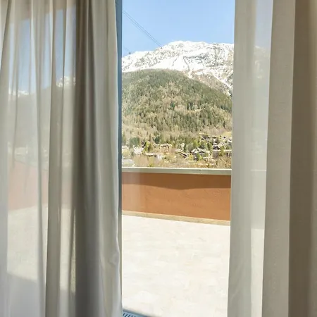 Aparthotel Le Mallet, Courmayeur, Alpine Homesuite 3*