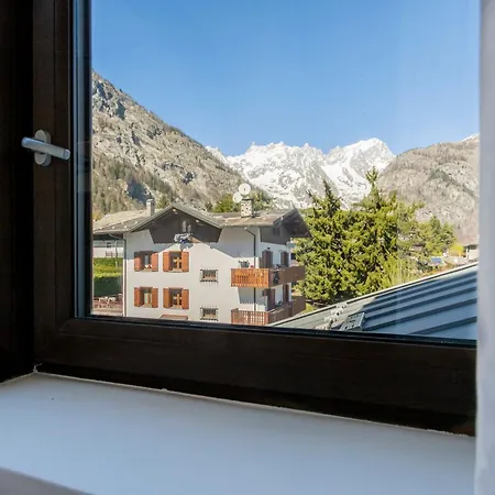 Apartmanhotel Le Mallet, Courmayeur, Alpine Homesuite Courmayeur