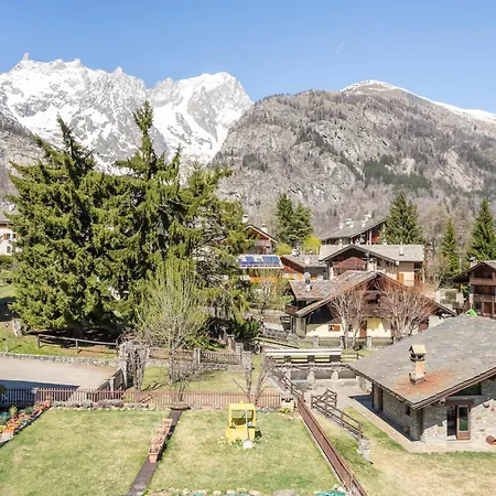 Le Mallet, Courmayeur, Alpine Homesuite Aparthotel