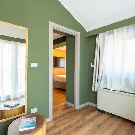 Apartmanhotel Le Mallet, Courmayeur, Alpine Homesuite Courmayeur