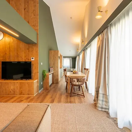 Apartmanhotel Le Mallet, Courmayeur, Alpine Homesuite Courmayeur
