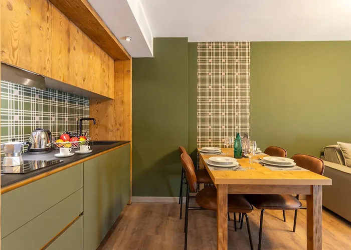 Apart Otel Le Mallet, Courmayeur, Alpine Homesuite Courmayeur