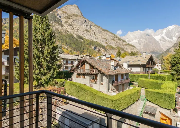 Le Mallet, Courmayeur, Alpine Homesuite Apart Otel Courmayeur