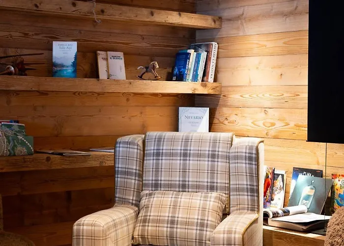 Le Mallet, Courmayeur, Alpine Homesuite Apartmanhotel 3*